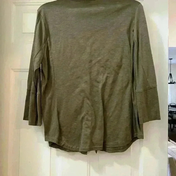 Mesh & Lace Brand Large in Olive - Picture 2 of 2